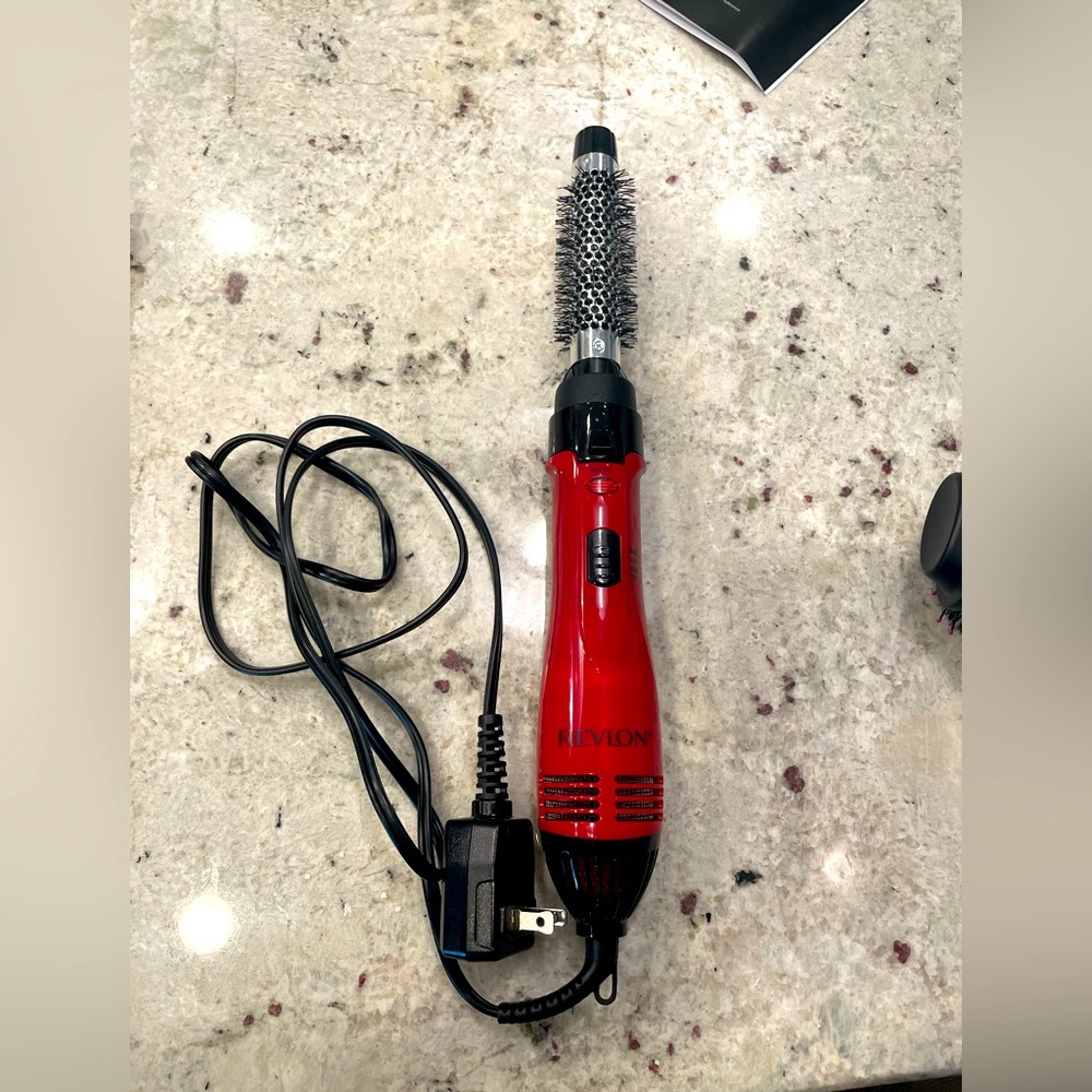 Small barrel blow out brush